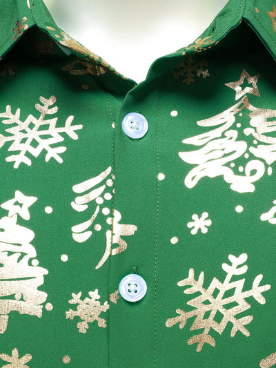 Camisa de manga larga para hombre con estampado navideño en oro y ajuste regular en verde