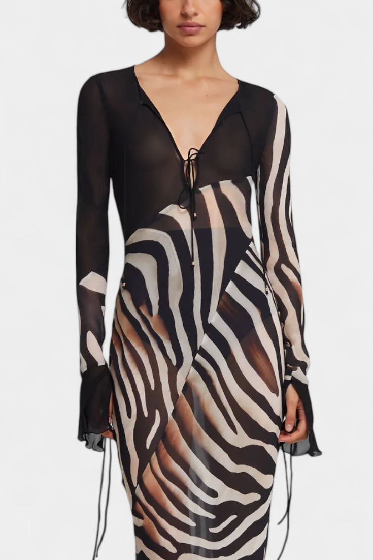 Taisia Vestido Largo Estampado Cebra con Escote Profundo