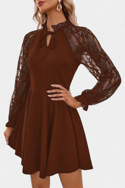 Jasella Vestido Mini de Encaje Floral con Mangas Largas